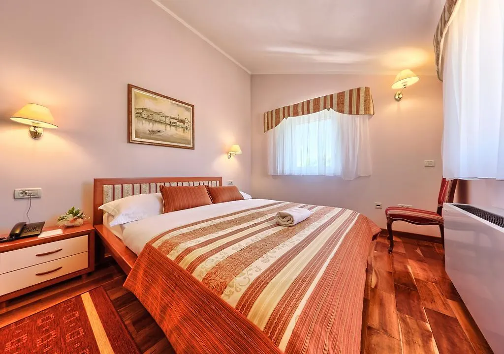 Hotel Trogir