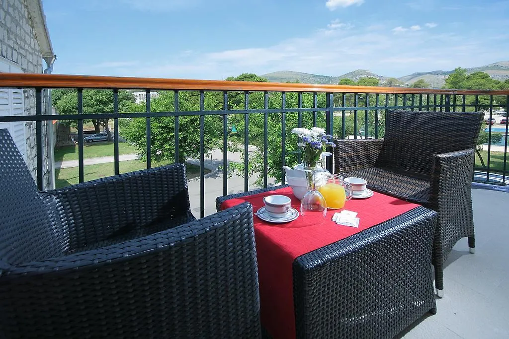Hotel Trogir